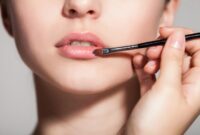 Cara Blend Eyeshadow Seperti MUA Profesional